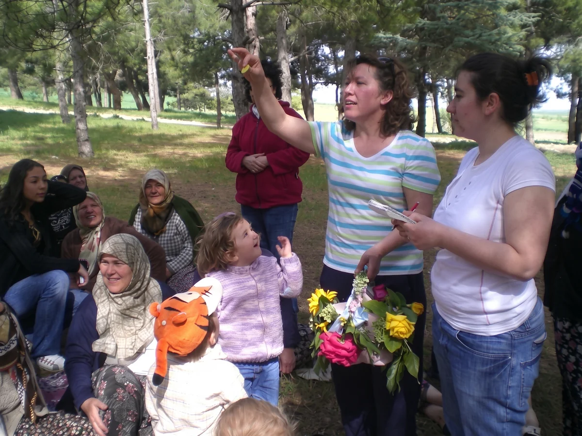 Demirtepe'de Hıdrellez: Niyet Çömleği ve Gül Fidanı